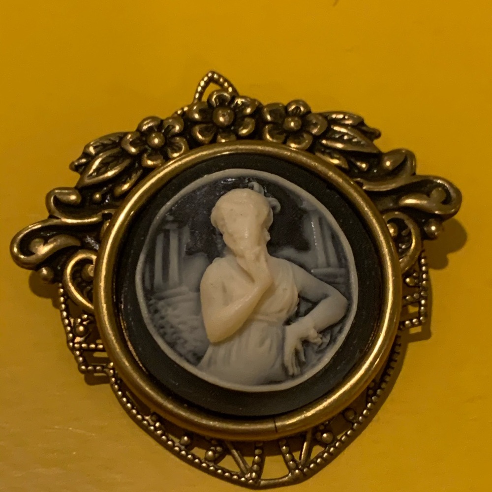 Vintage Jan Michels Brooch